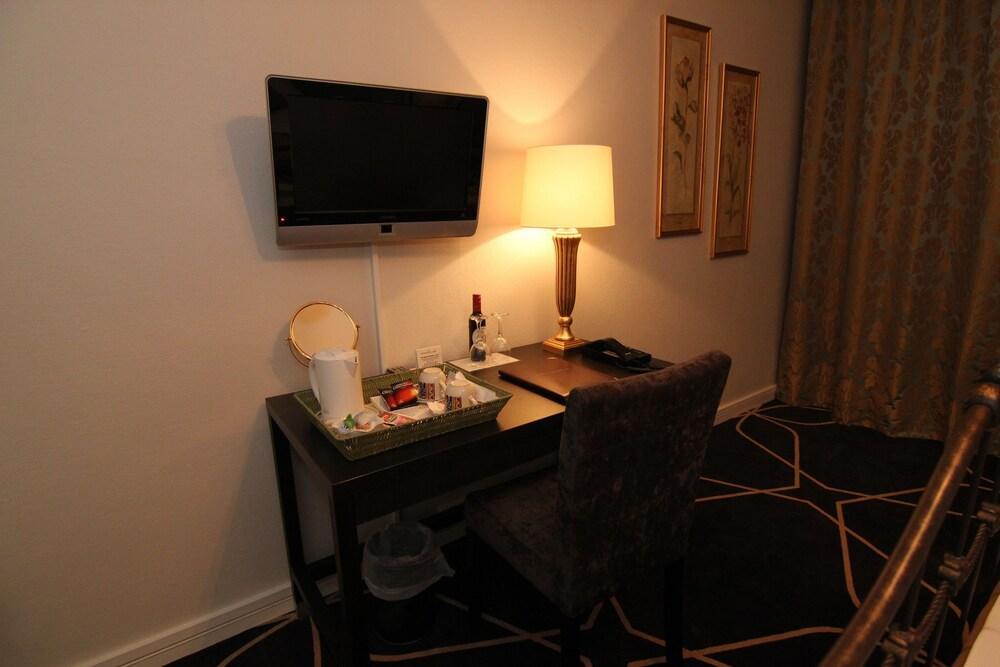 Hotel Dania Silkeborg Dış mekan fotoğraf
